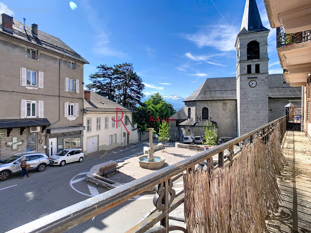Appartement à SAINT-PIERRE-D'ALBIGNY