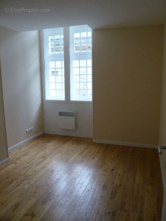 Appartement à BRIVE-LA-GAILLARDE