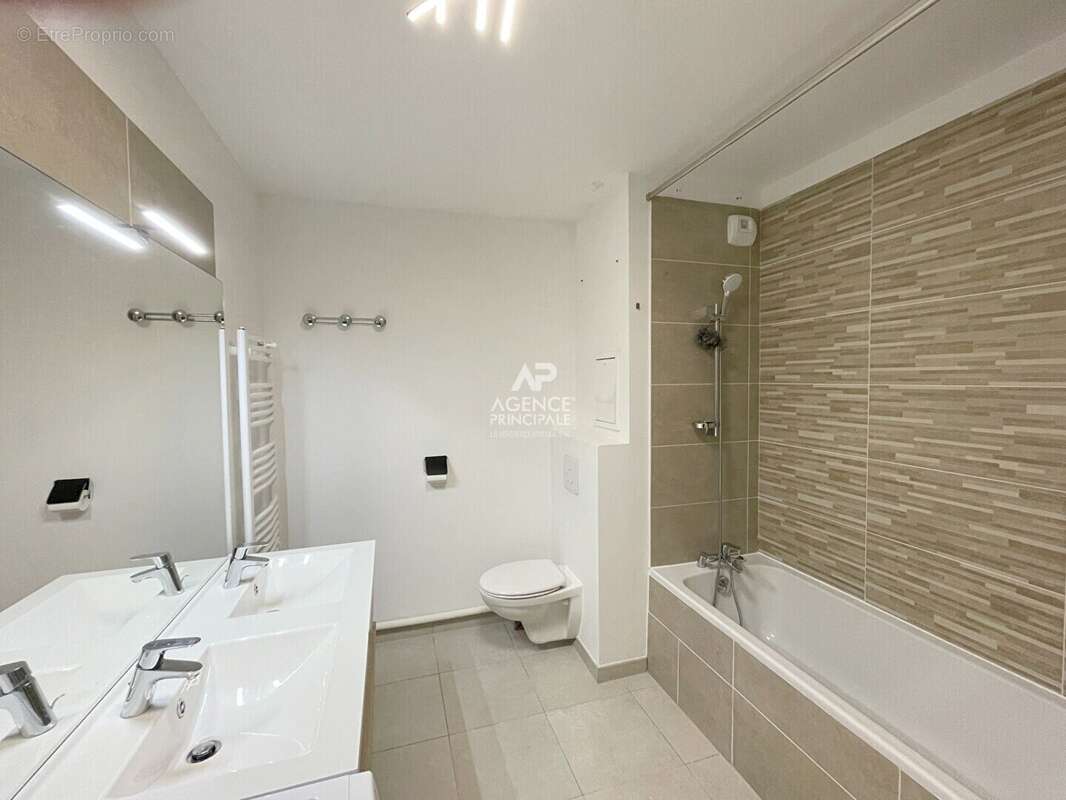 Appartement à CHAVILLE