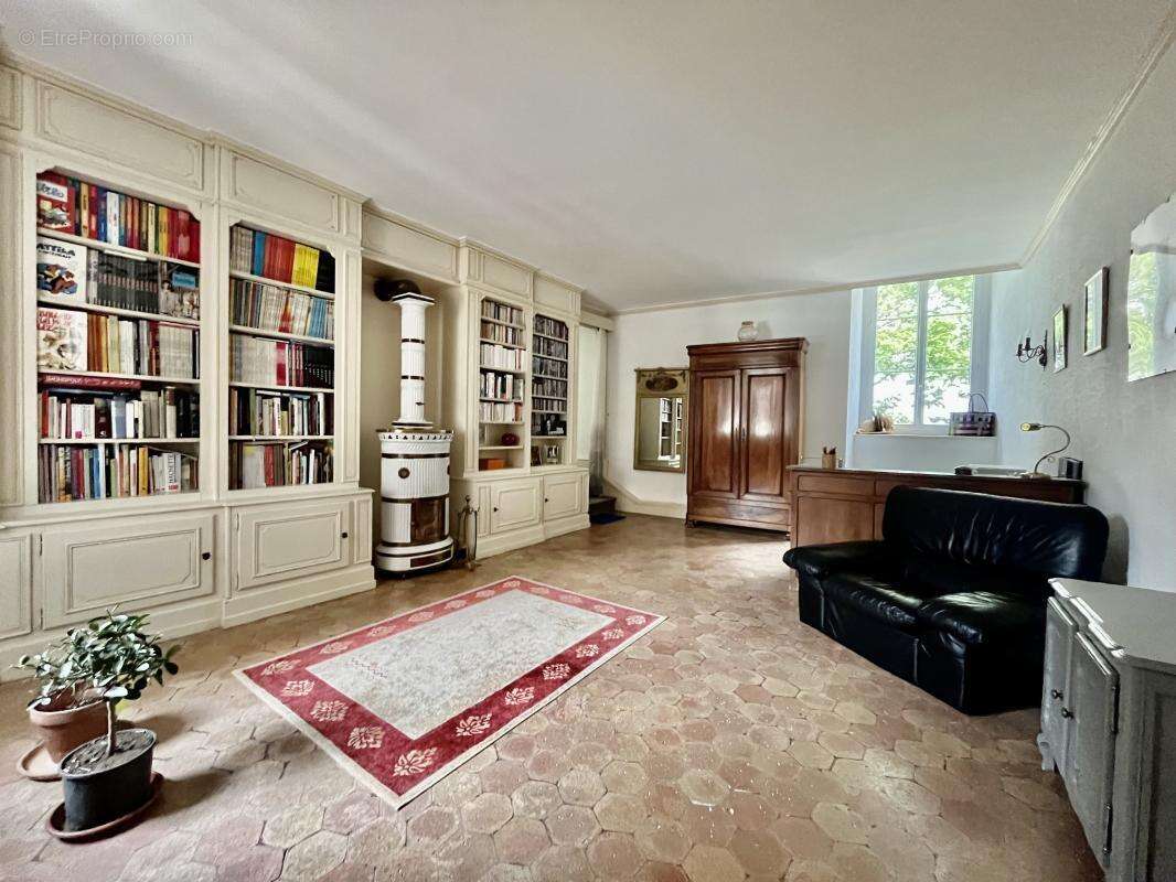 Appartement à DOMARIN