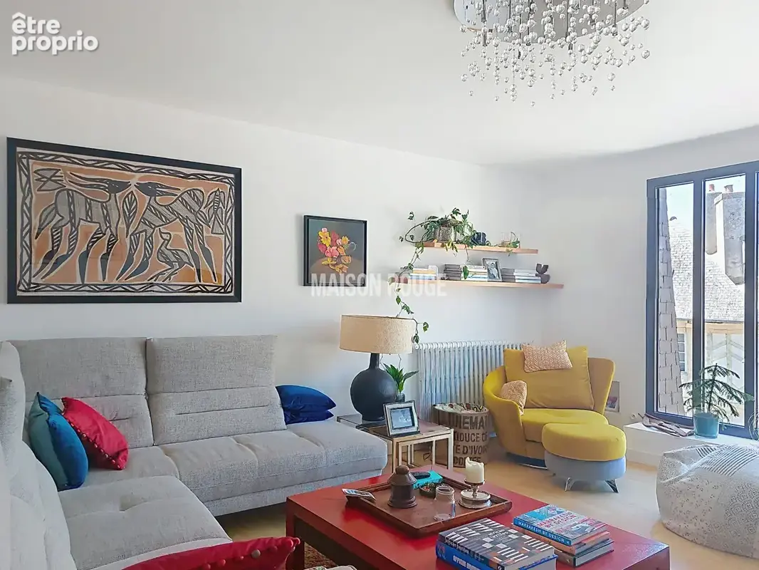 Exclusivité Maison Rouge , Loft de prestige de près de 200 m² avec vue exceptionnelle sur un monument historique en hyper centre - photo 5