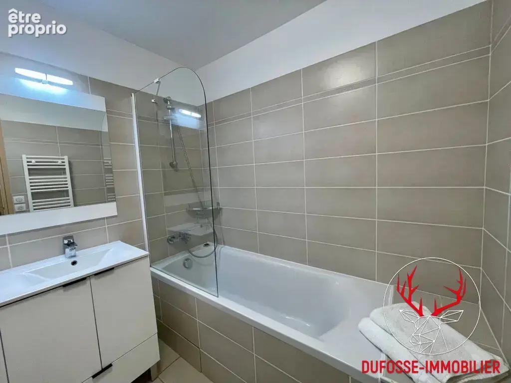 Nouveau - t2 cabine avec double balcon - meubles - photo 11