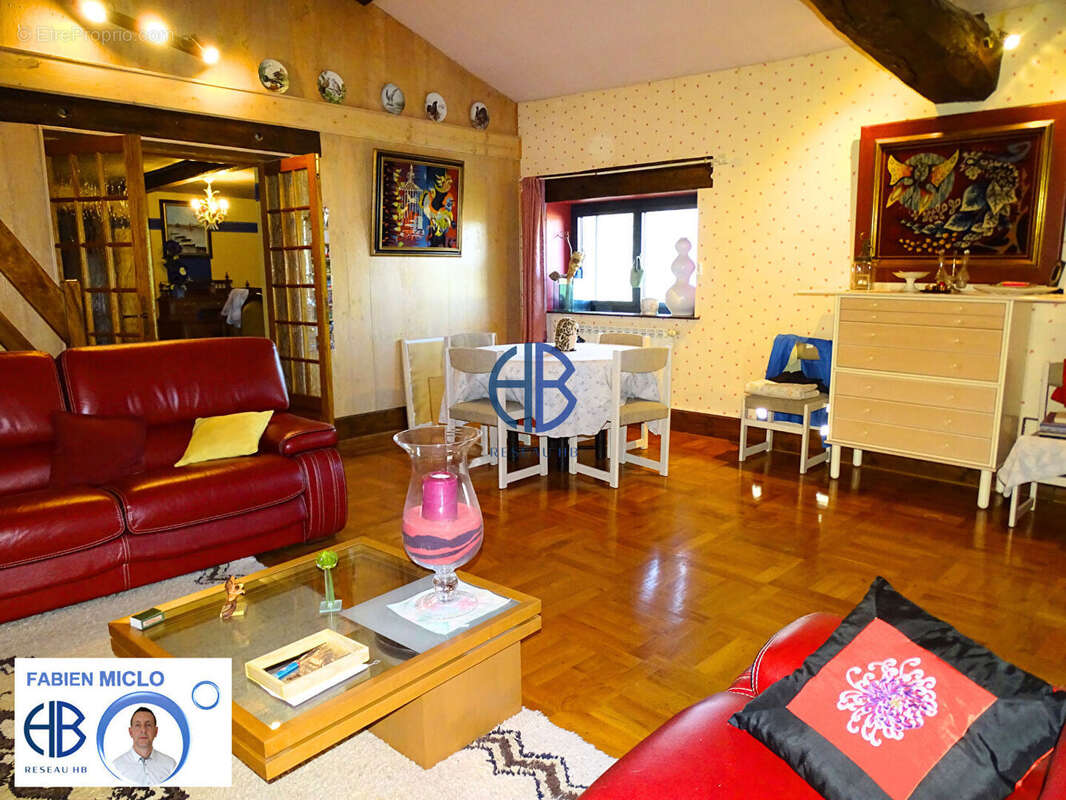 Maison à VILLETTE-SUR-AIN