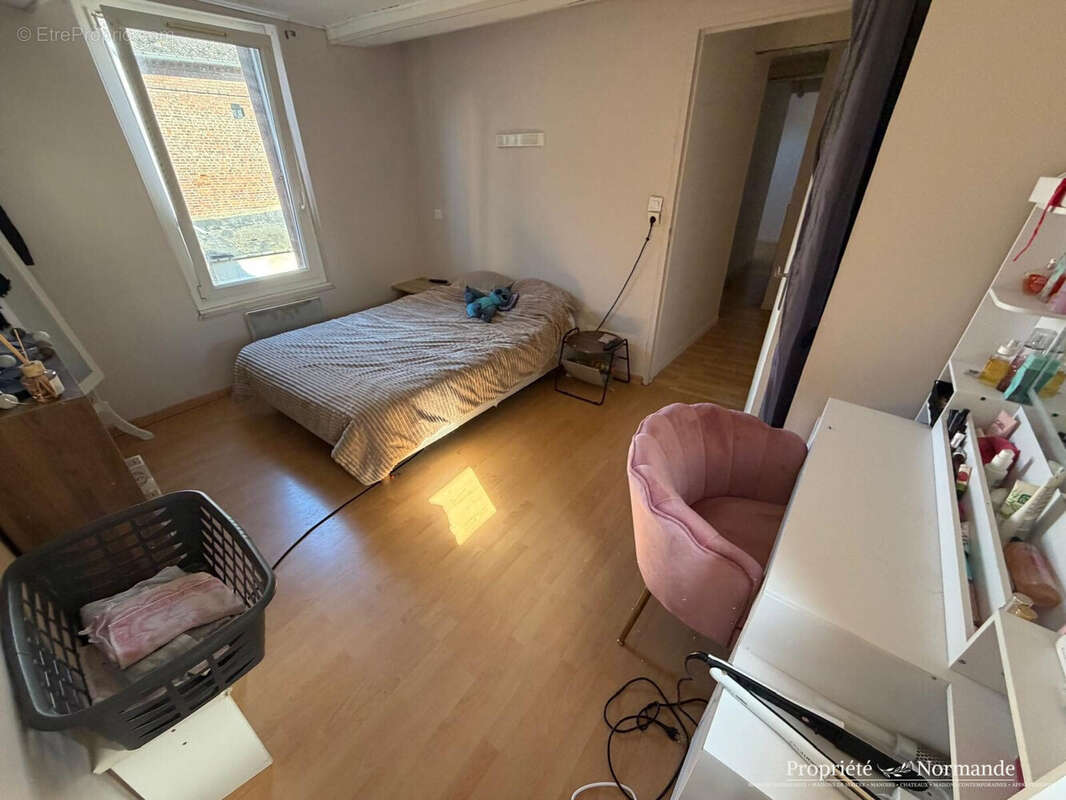 Maison à QUILLEBEUF-SUR-SEINE