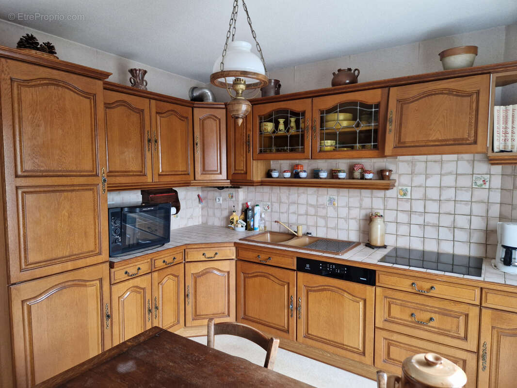 Appartement T4 avec grand balcon - photo 10