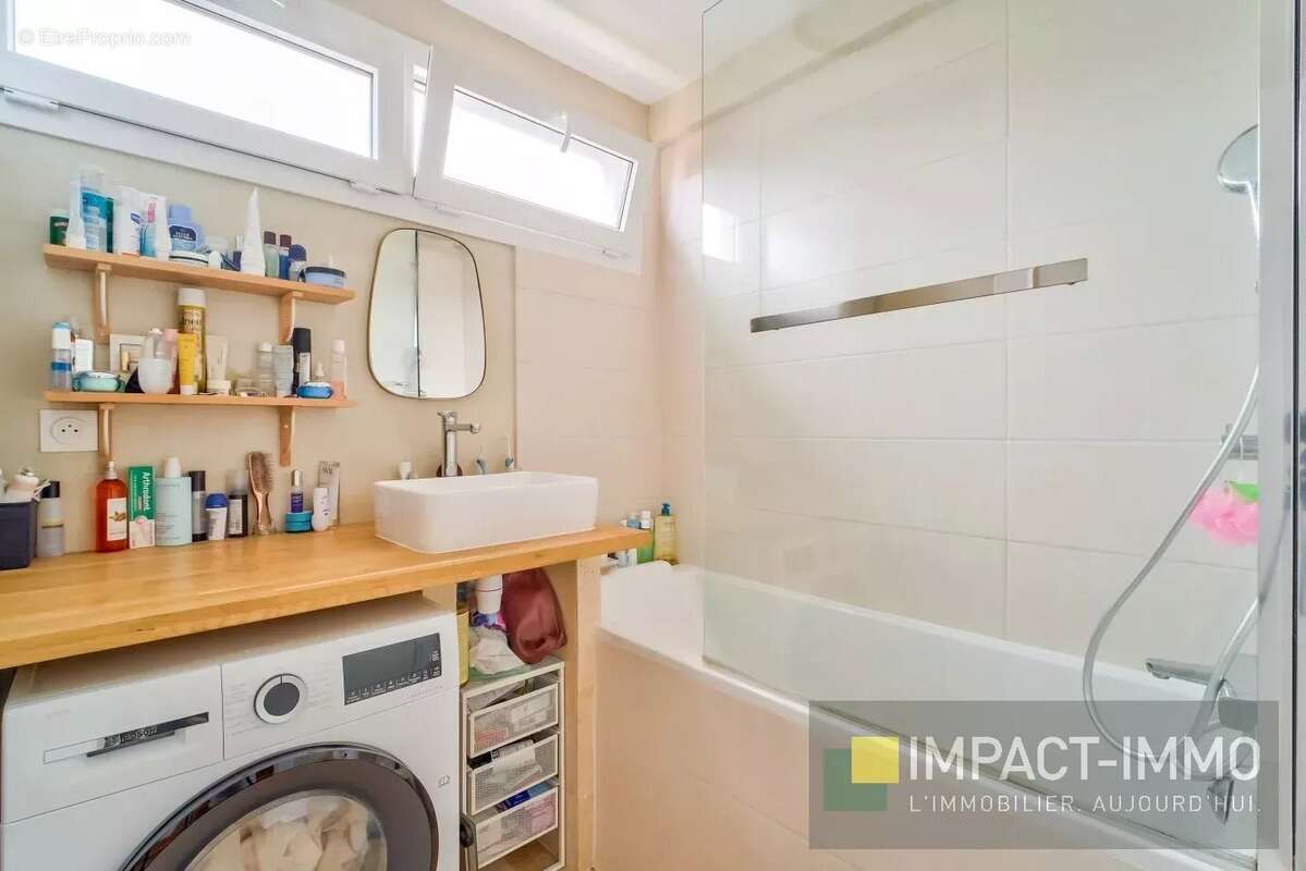 Appartement à ASNIERES-SUR-SEINE