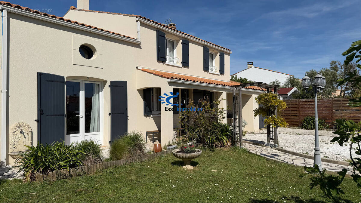 Maison à PERIGNY