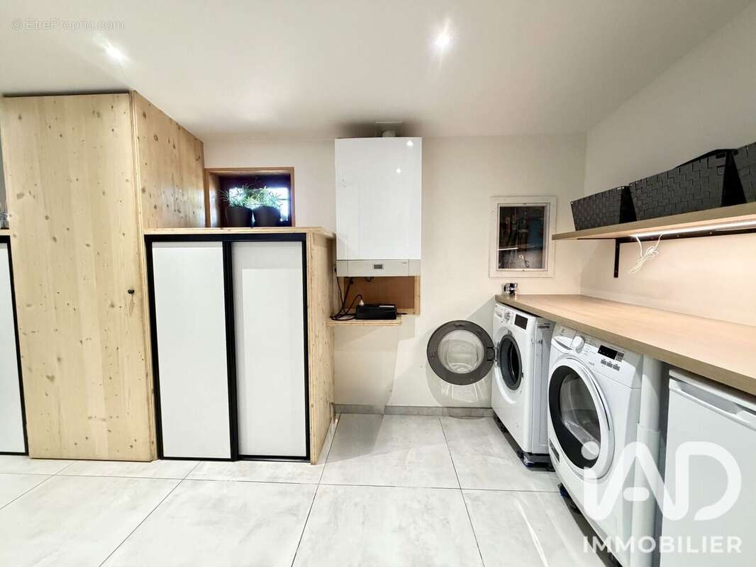 Maison 162 m² à Artigues-Pres-Bordeaux  - photo 9