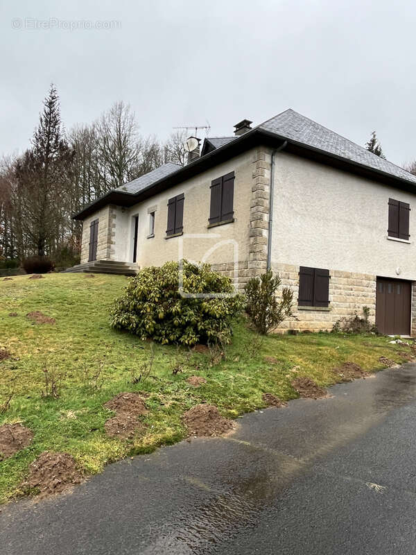 A vendre Maison 118 m2 avec Garage + dépendance sur terrain de 2593m2 - photo 4