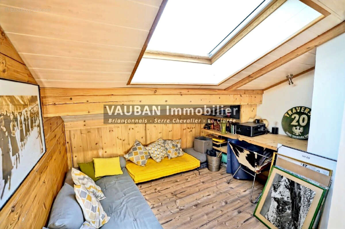 Maison à LA SALLE-LES-ALPES