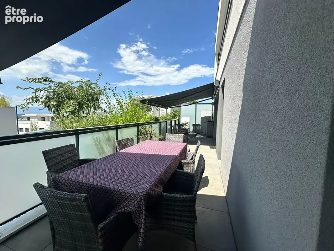 Appartement à VETRAZ-MONTHOUX