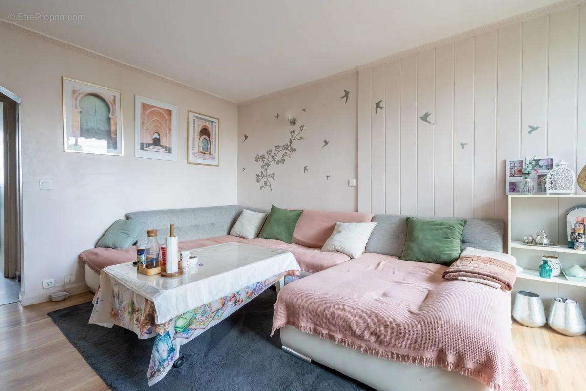 Appartement à ROSNY-SOUS-BOIS