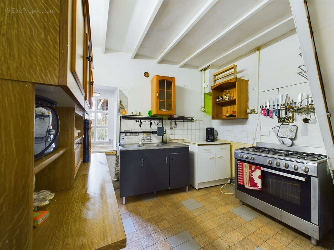 Maison à SAINT-SAULGE