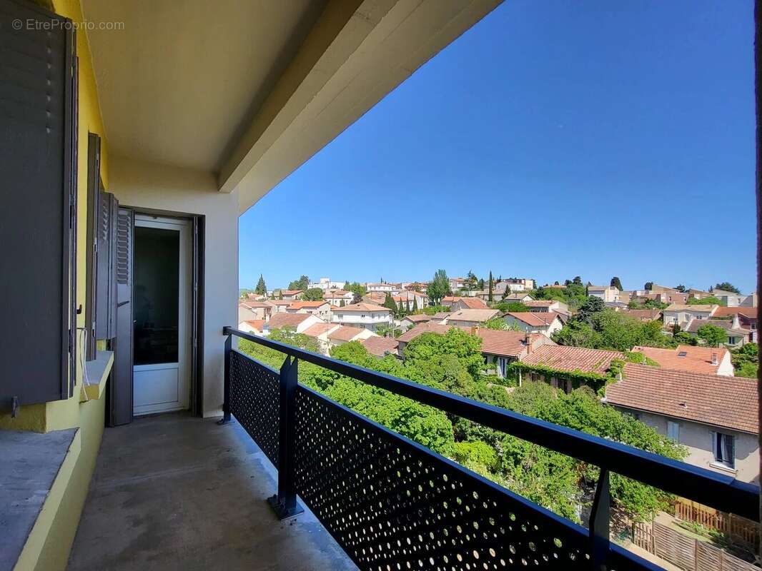 Appartement à CARCASSONNE