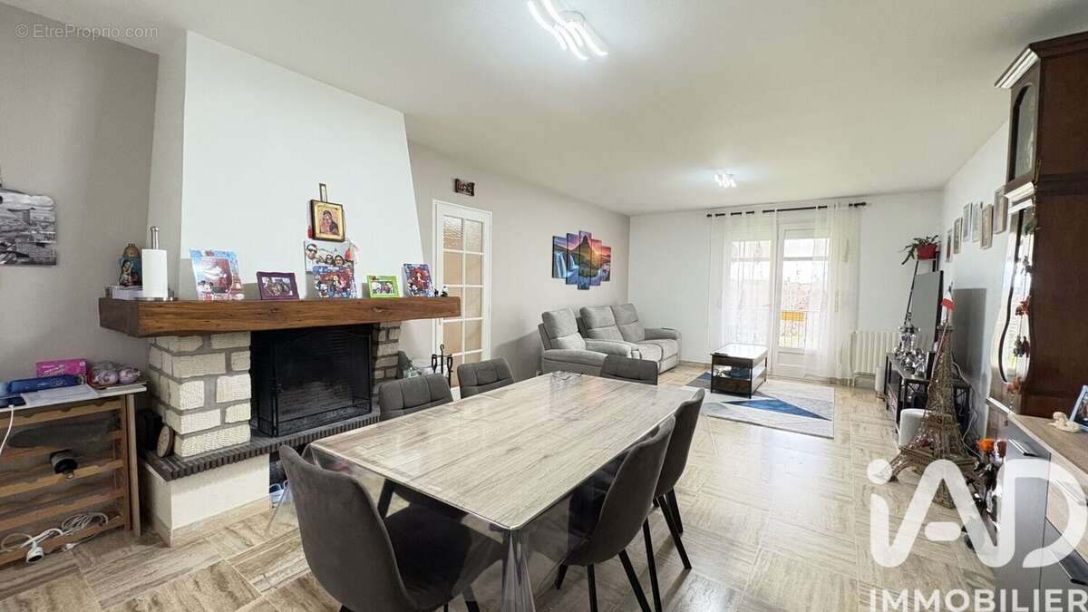 Photo 8 - Maison à CHATELLERAULT