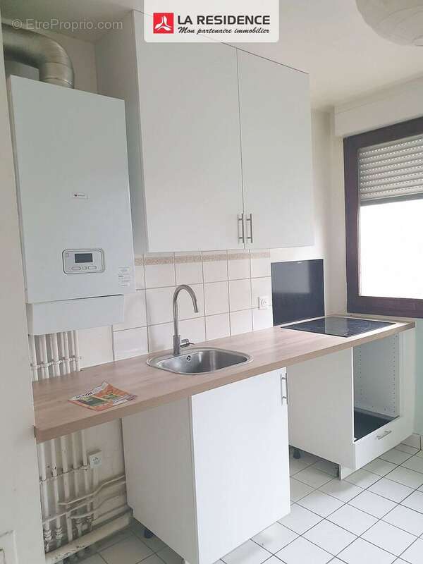 Appartement à MONTIGNY-LE-BRETONNEUX