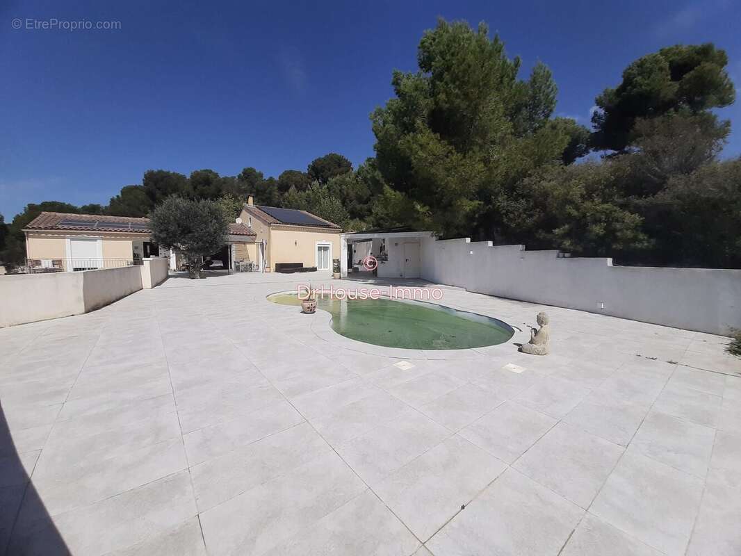 Maison 140 m² à Velaux  - photo 10