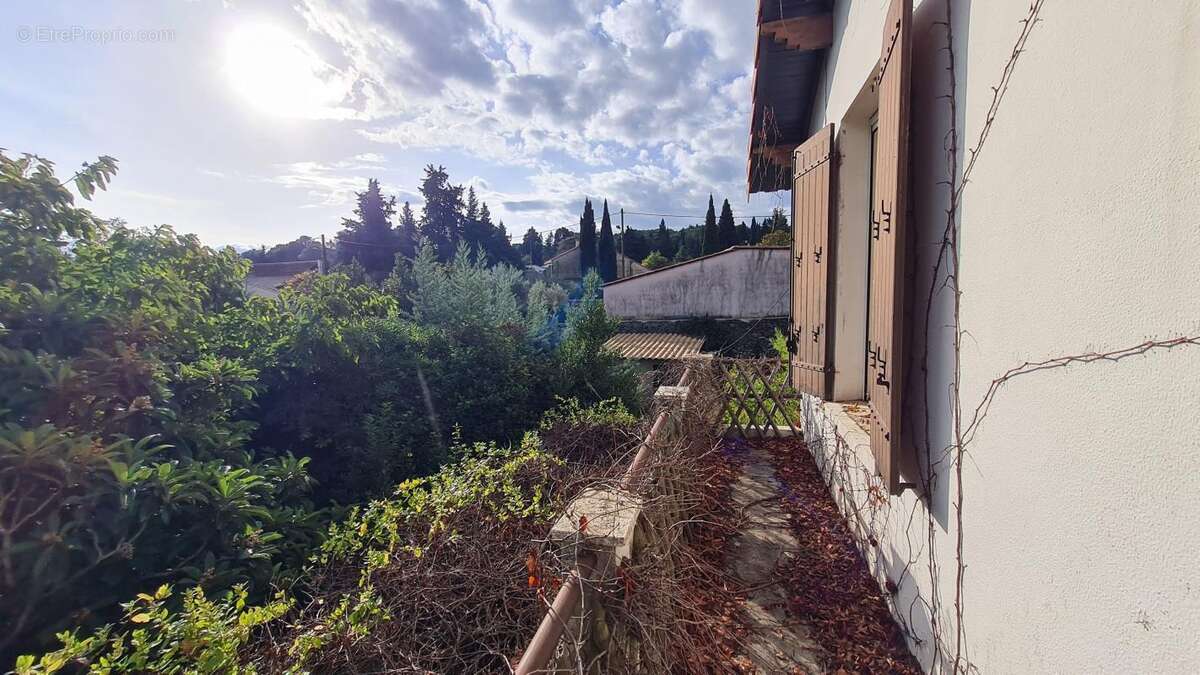 Maison à VILLENEUVE-LES-AVIGNON