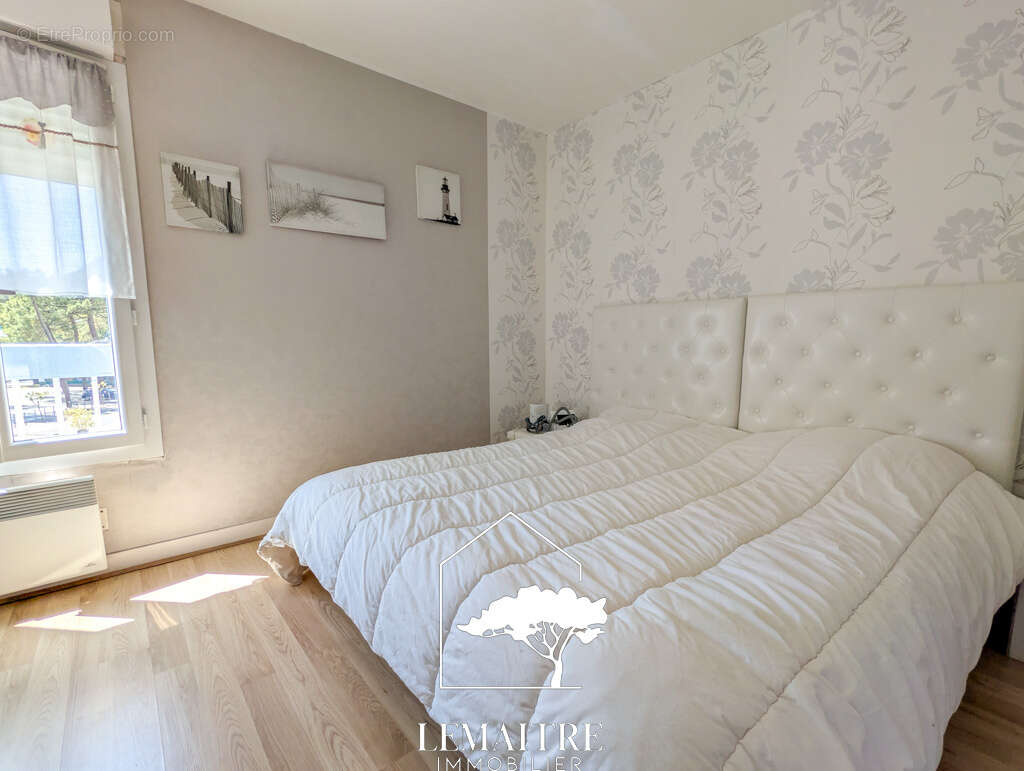 Appartement à LES MATHES