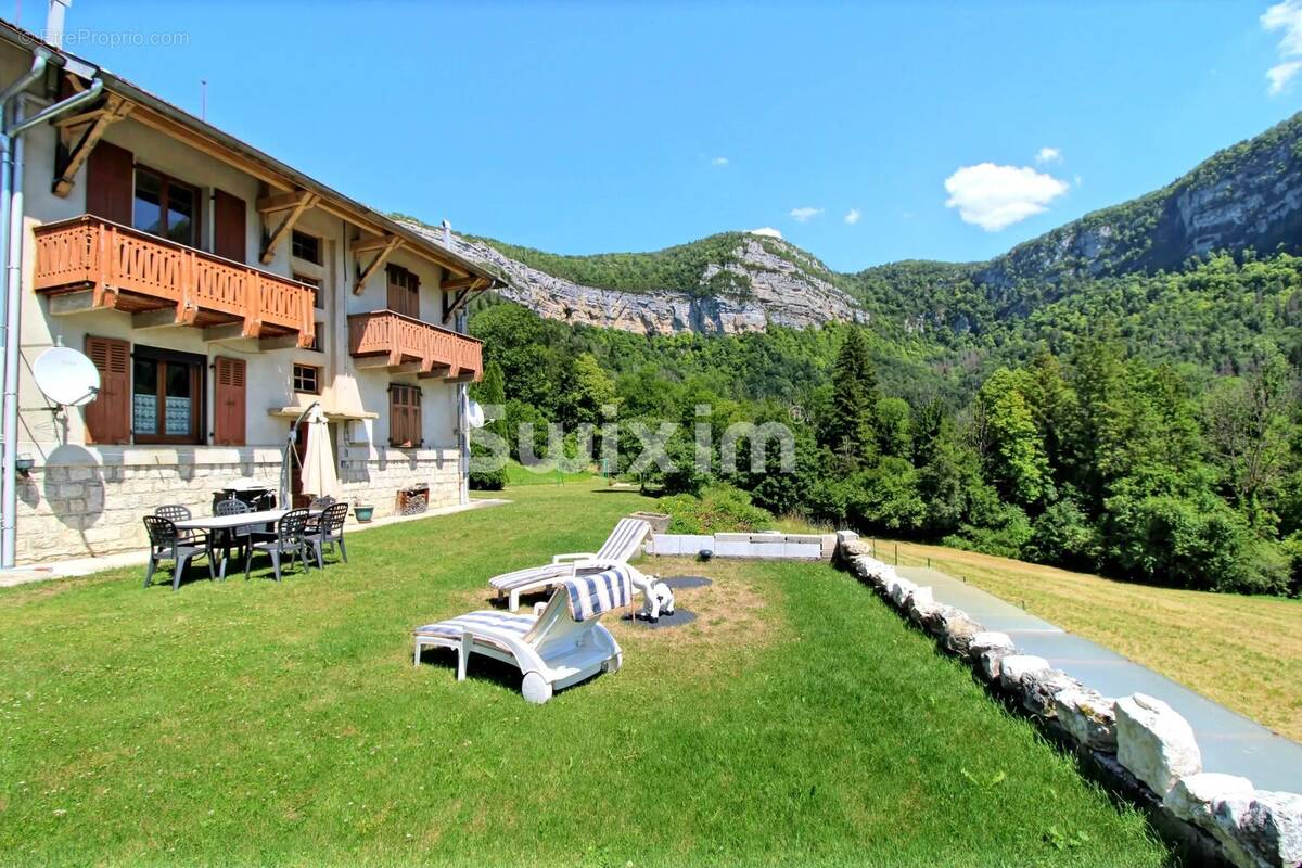 Maison à VULVOZ