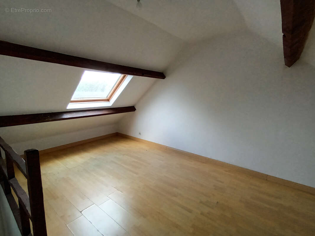 Maison à CONDE-SUR-L'ESCAUT