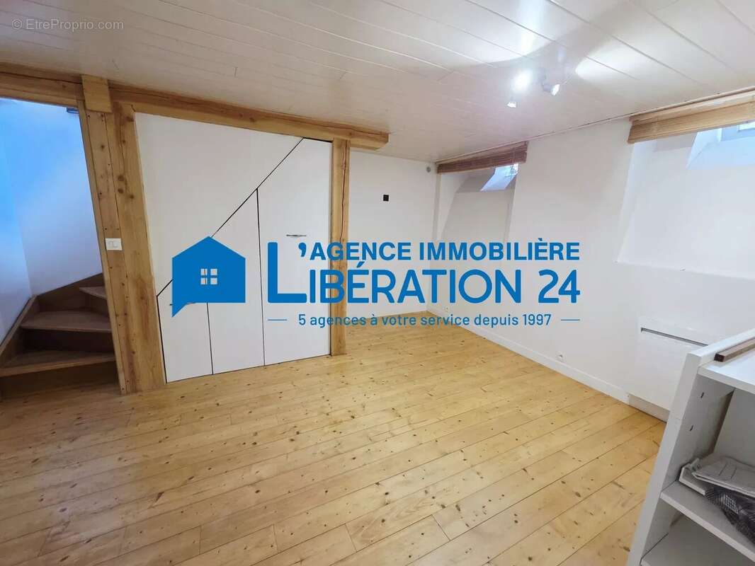 Appartement à SAINT-ETIENNE
