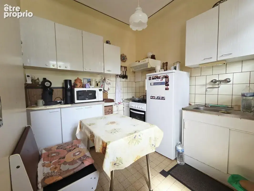 Maison 4 pièces de 110 m² avec grand terrain et dépendances — Stiring- - photo 12