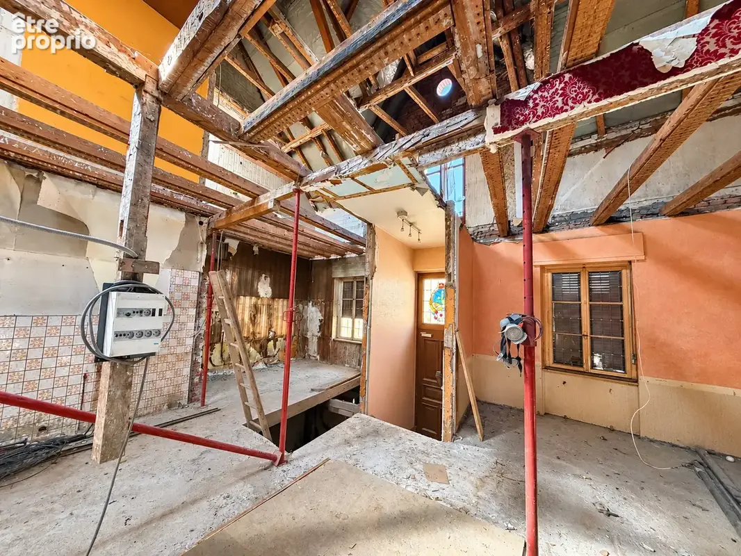 Waldighoffen, batiment à réhabiliter de 220m2 - photo 7
