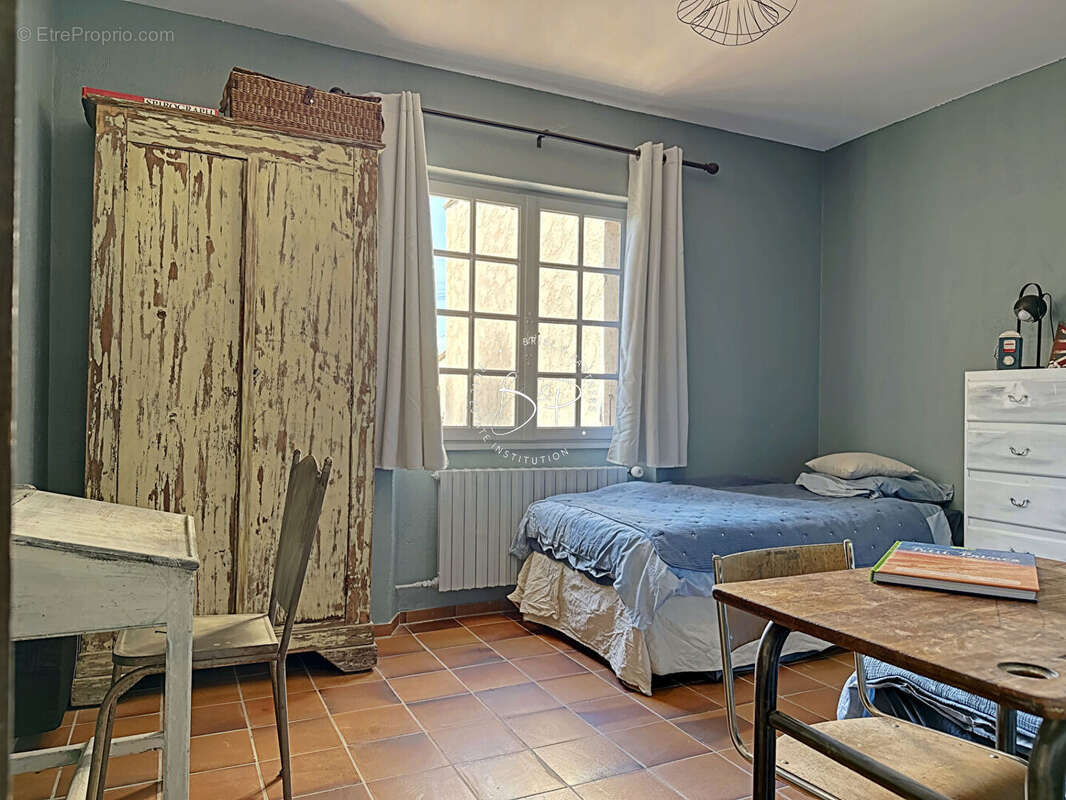 Maison à LORGUES