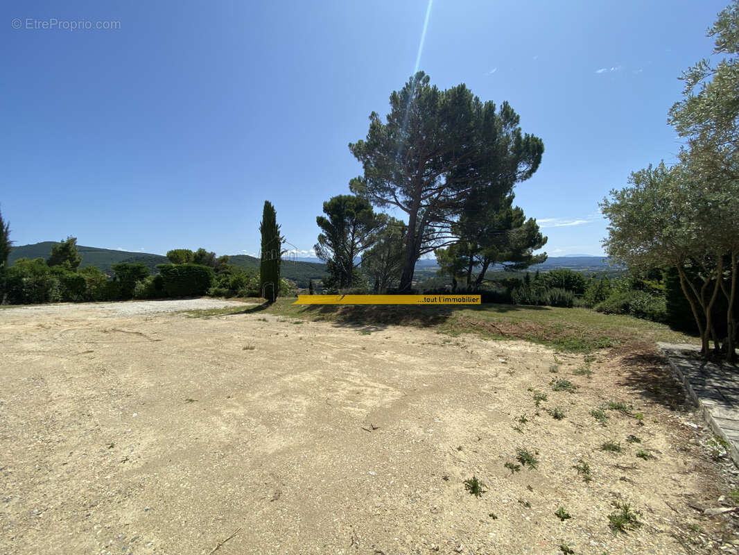 Terrain à SAVASSE