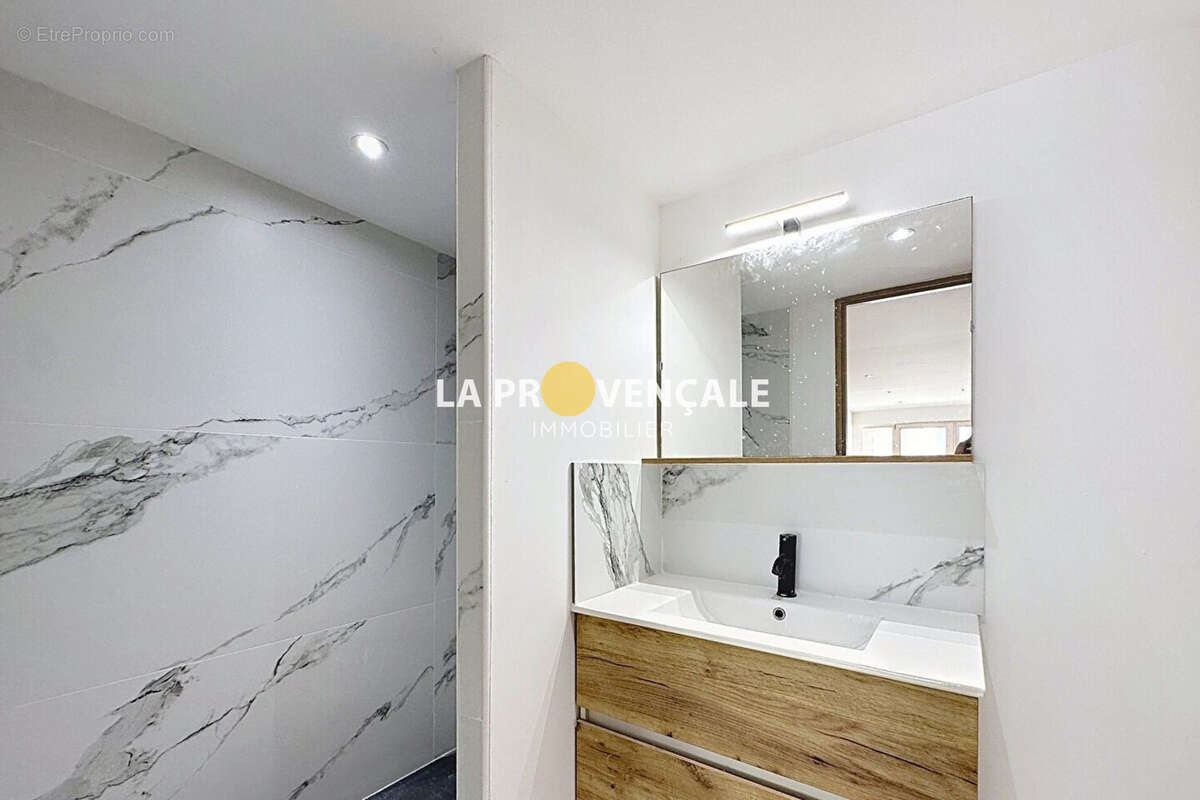 Appartement à TRETS