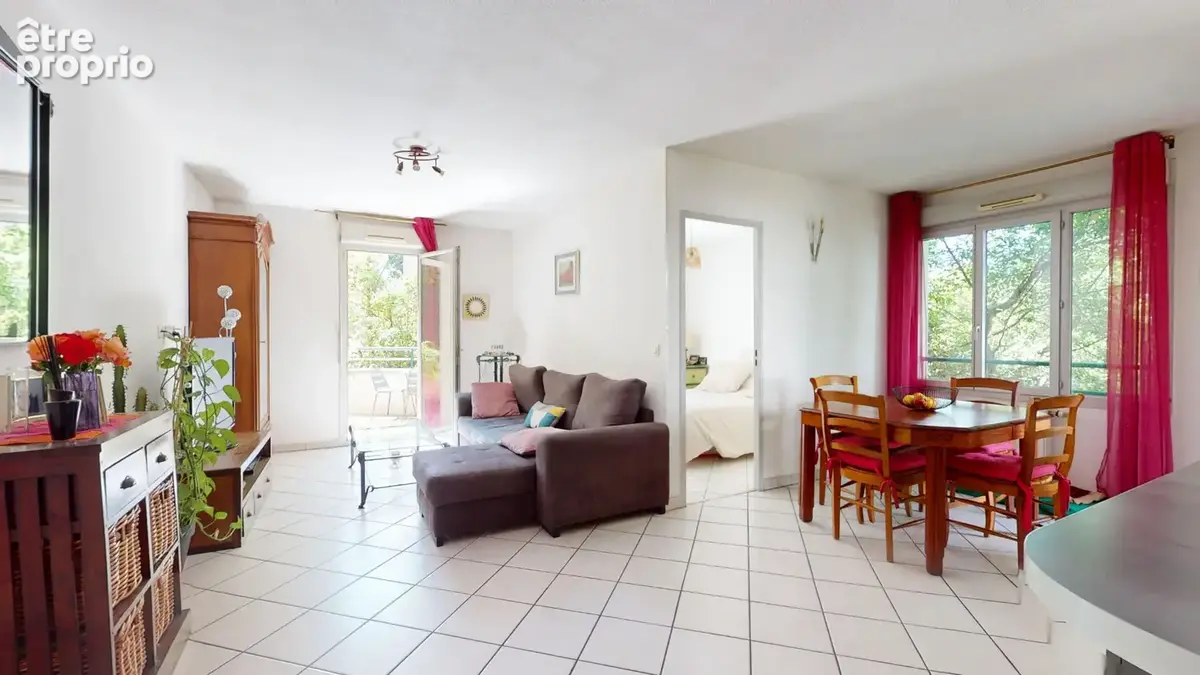 Appartement Grenoble 3 pièce(s) 67.18 m2 - photo 2