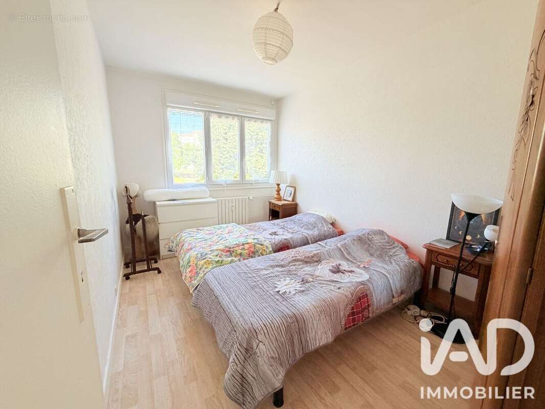 Appartement 56 m² à Bourbon-Lancy  - photo 4