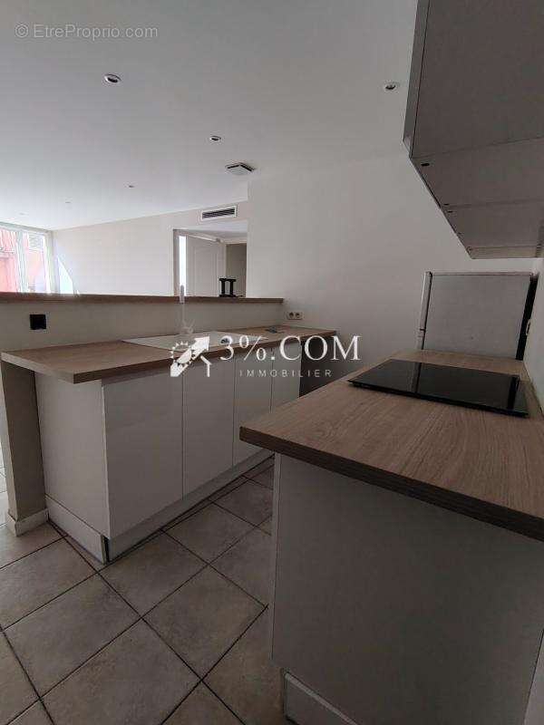 Appartement à COGOLIN