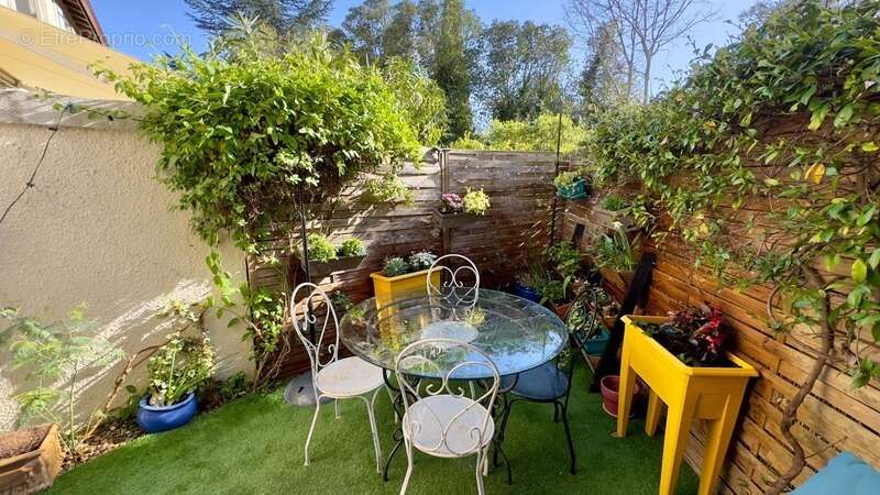 Appartement à SAINT-JEAN-DE-VEDAS