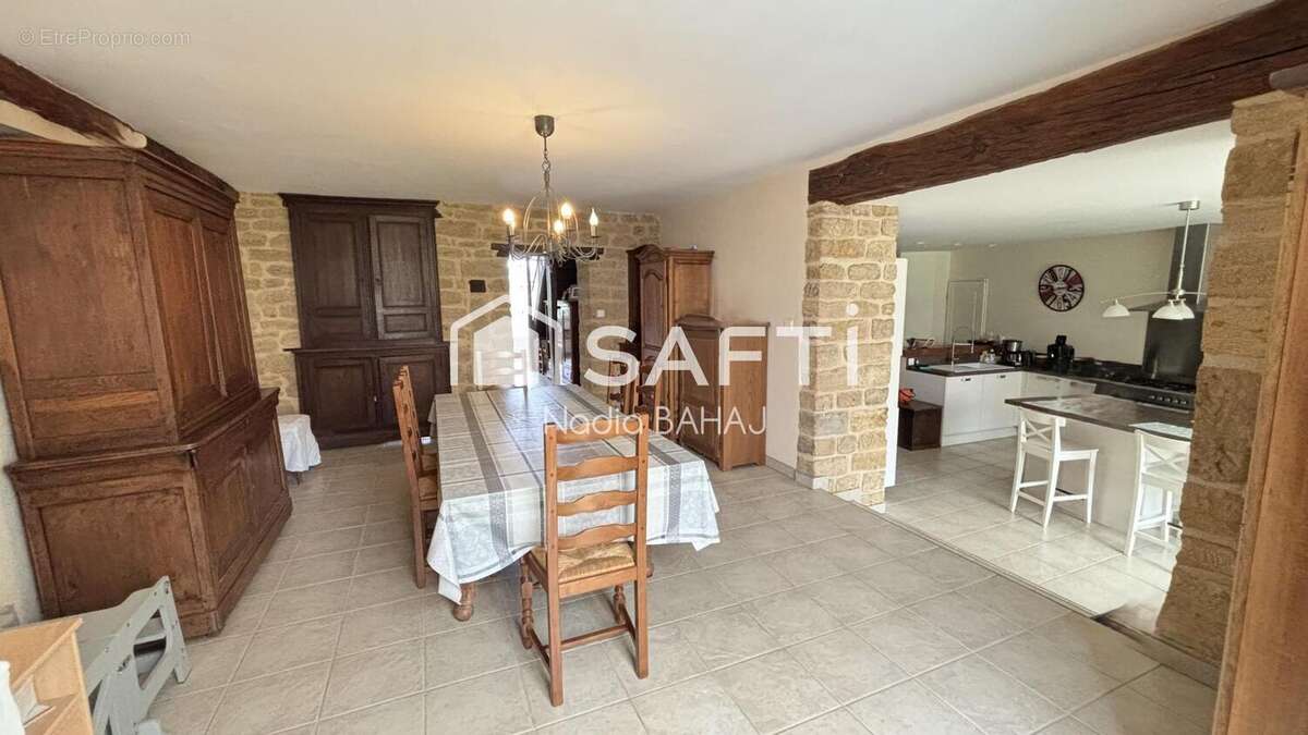 Photo 4 - Maison à VILLECLOYE
