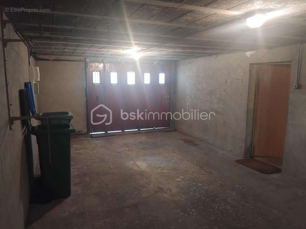 A saisir Maison à réfraîchir fleury les aubrais centre avec forts potentiels d'aménagement - photo 11