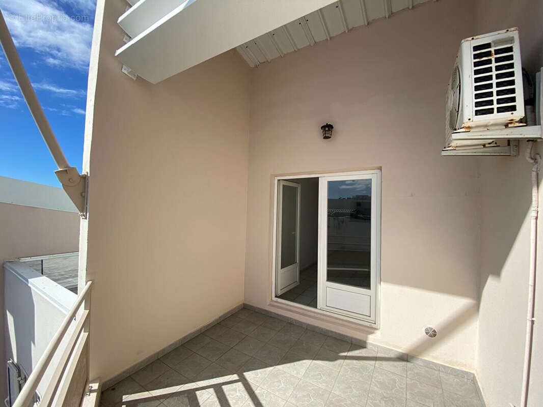 Appartement à SAINT-DENIS