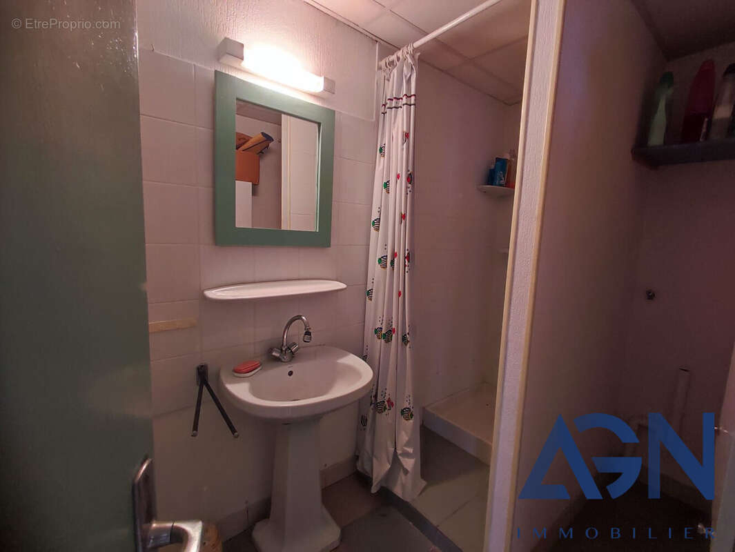 Maison 69 m² à Agde  - photo 6