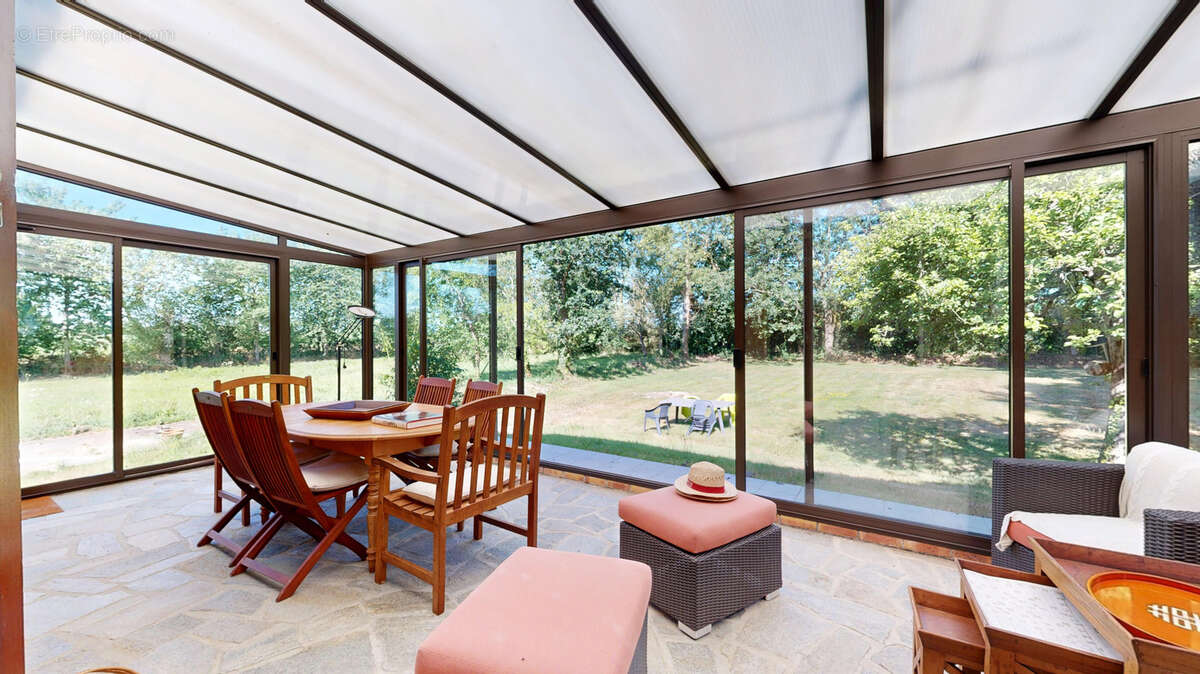 Maison familiale avec vie de plain-pied   192 m2   4 chambres   Terrain de 2 852 m2 - photo 7
