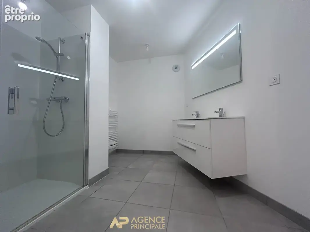 Appartement t4  - la rochelle - dernier étage - photo 7