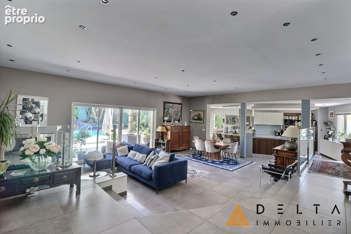 Maison 185 m² sur terrain de 1502 m² avec piscine - photo 7