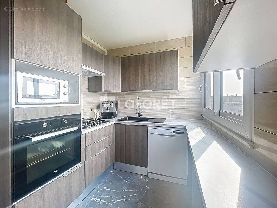 Appartement à RILLIEUX-LA-PAPE