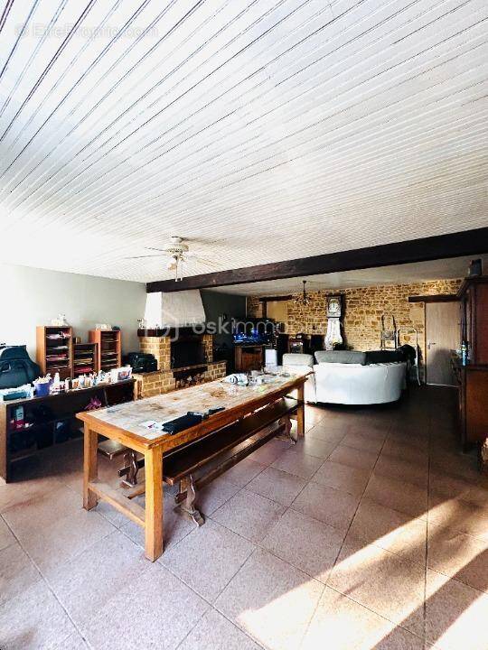 Maison à TAIZE-AIZIE