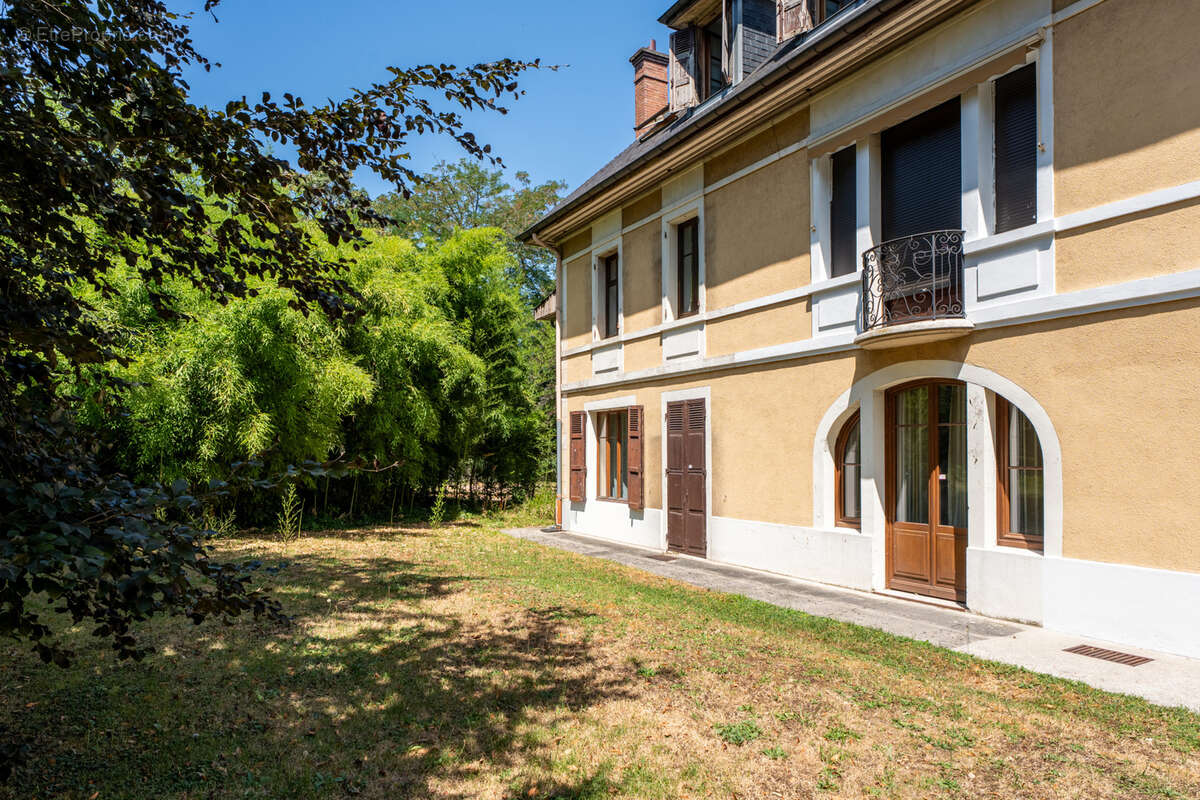 La Motte Servolex - Manoir dans une magnifique propriété - photo 5