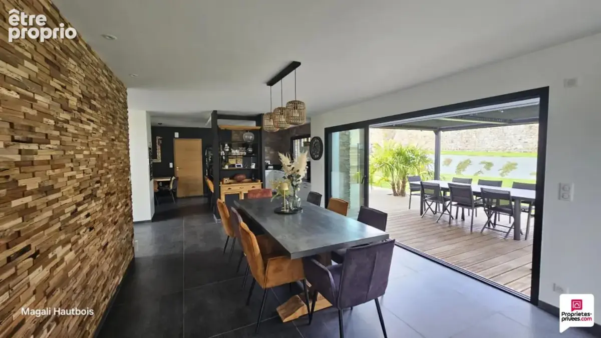 Maison d'exception avec prestations de qualité, 11 pièce(s) 283 m2 - photo 4