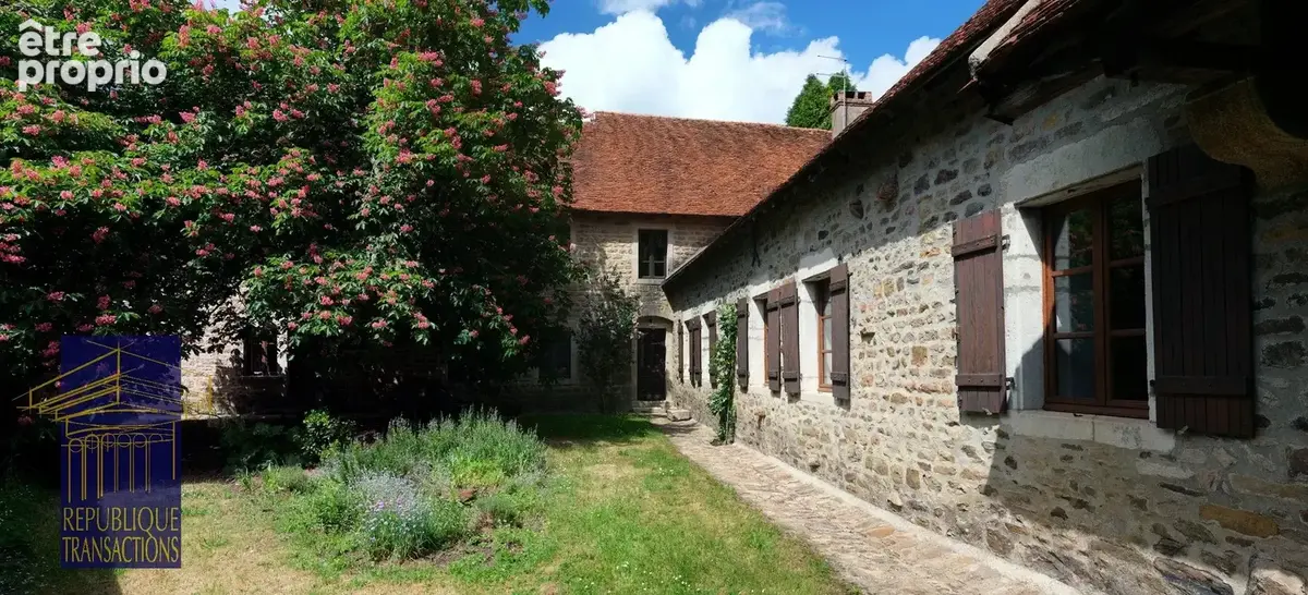 Maison à BEAUNE