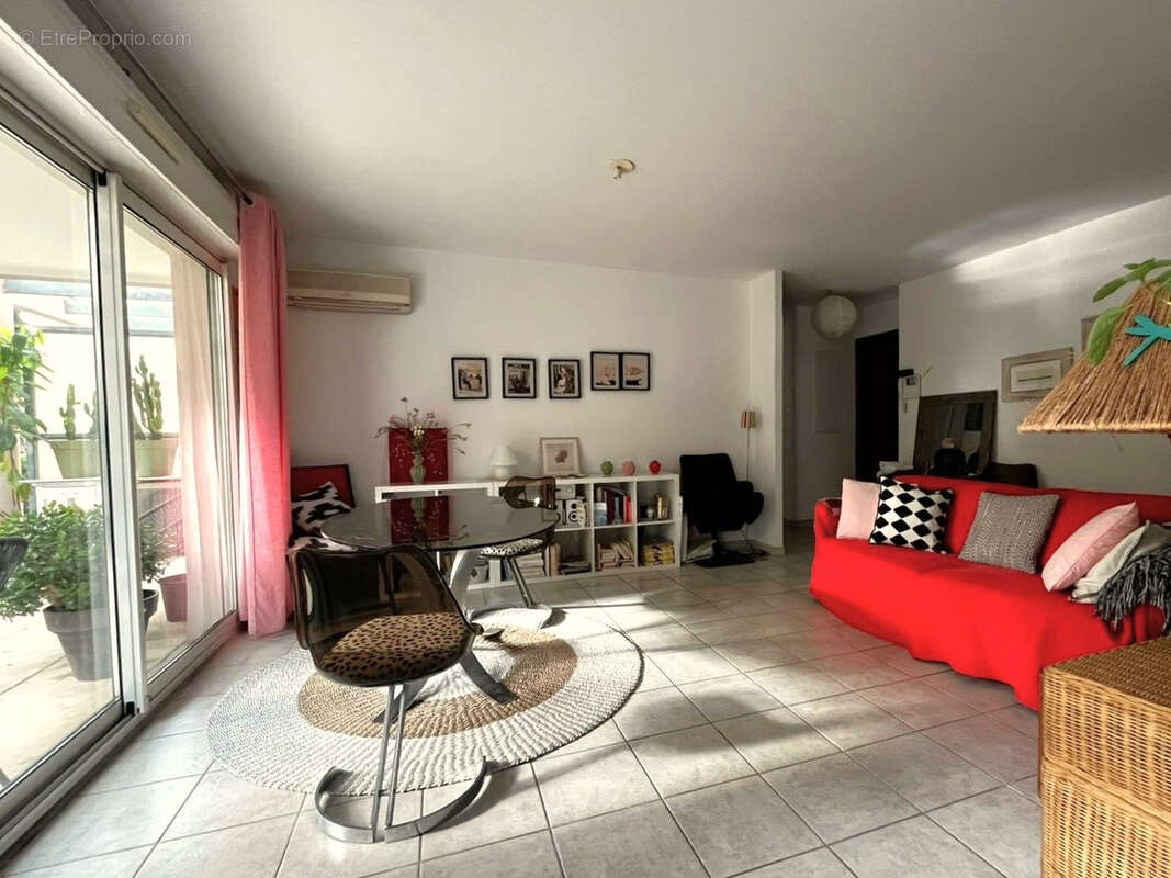 Appartement à NIMES