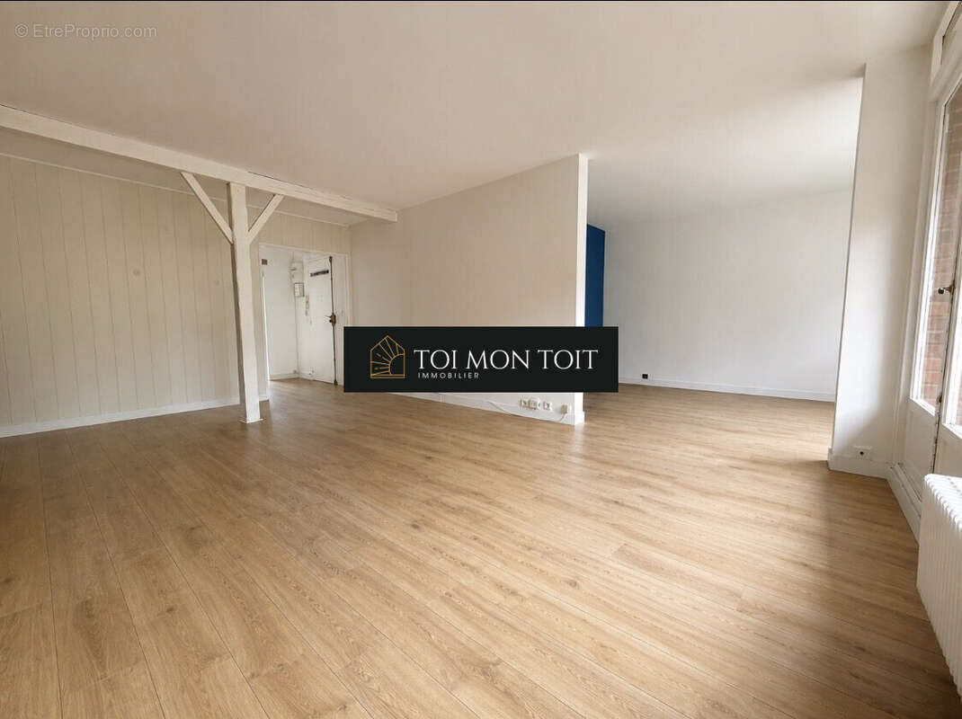 Appartement à SURVILLIERS