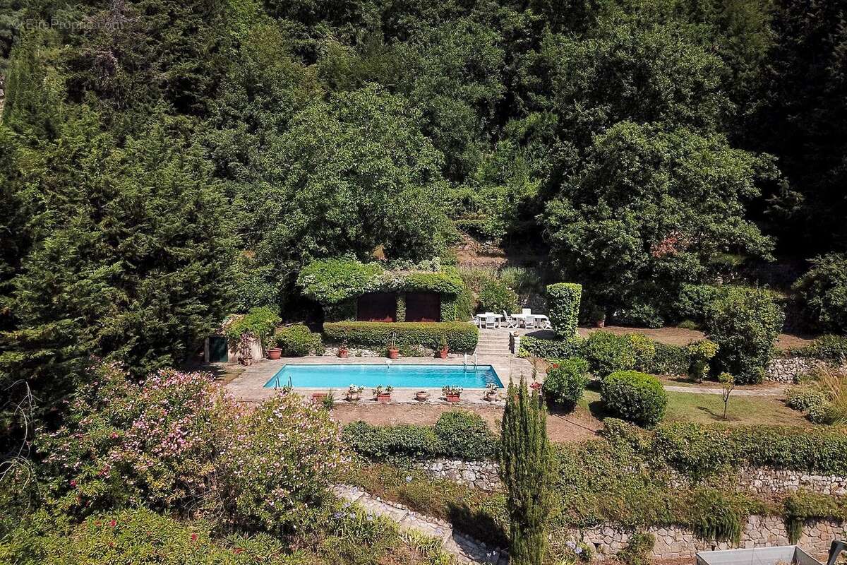 Maison à LE BAR-SUR-LOUP